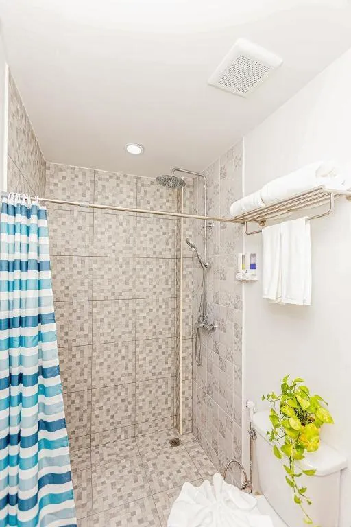 OYO 422 Jane Homestay and Resort