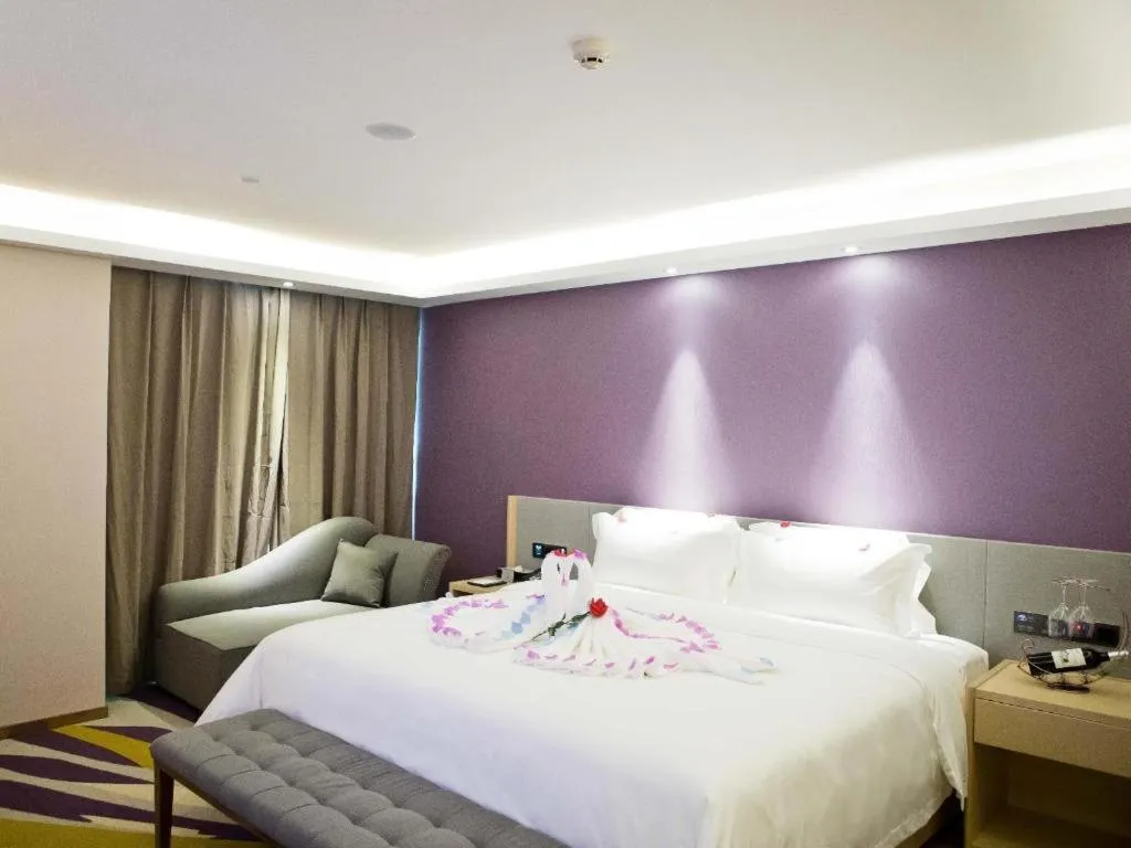Bed in Lavande Hotel Shenzhen North Station Huawei Gangtou Metro Station