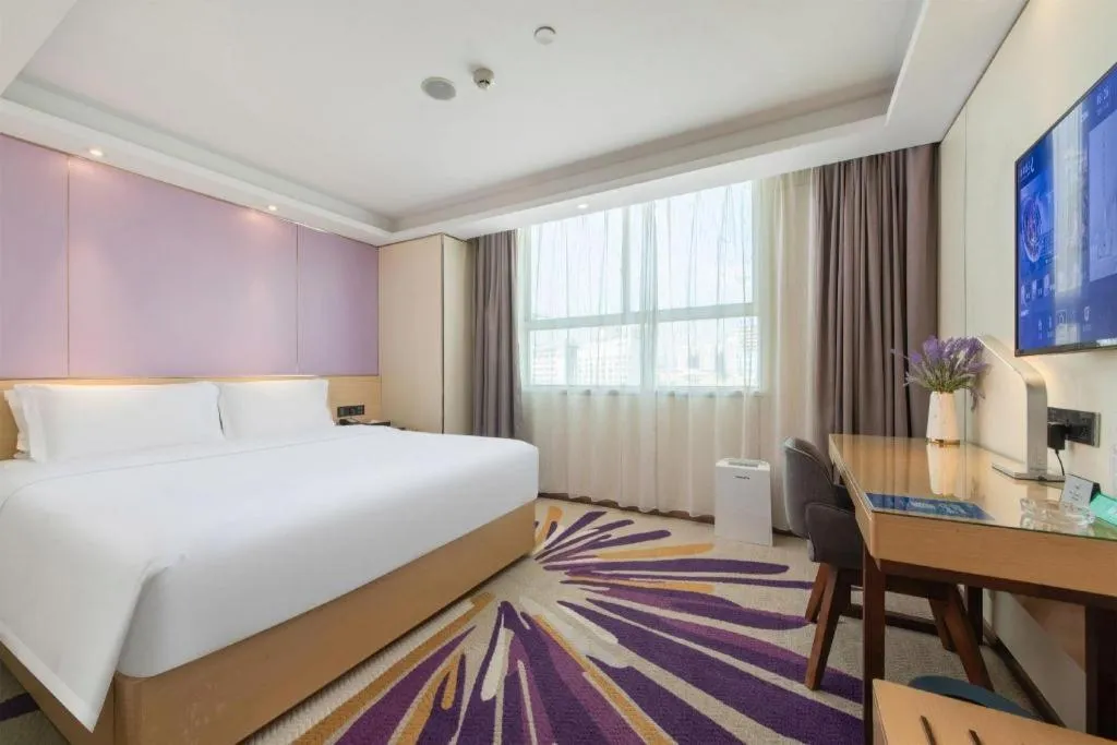 Bed in Lavande Hotel Shenzhen North Station Huawei Gangtou Metro Station