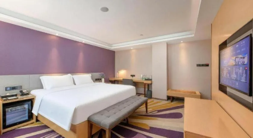 Bed in Lavande Hotel Shenzhen North Station Huawei Gangtou Metro Station