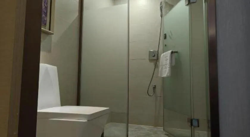 Lavande Hotel Shenzhen North Station Huawei Gangtou Metro Station