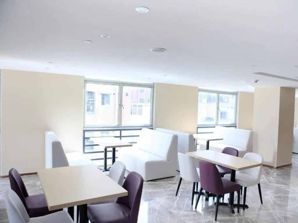 Lavande Hotel Shenzhen North Station Huawei Gangtou Metro Station