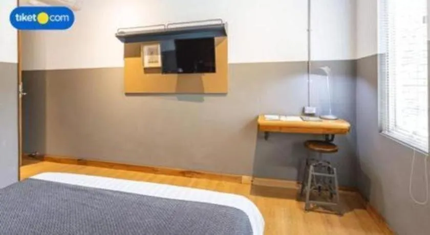 Bed in The House Tour Middletown