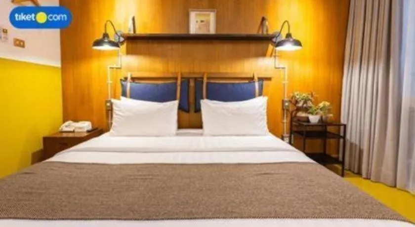 Bed in The House Tour Middletown