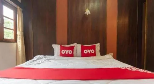OYO 75356 Thipsiri Lodge