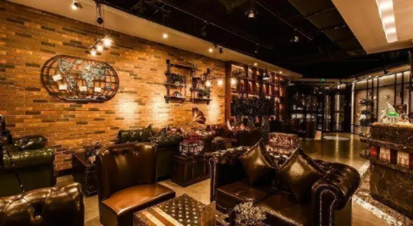 James Joyce Coffetel Xi'an Zhonglou Xiaonanmen Food Street