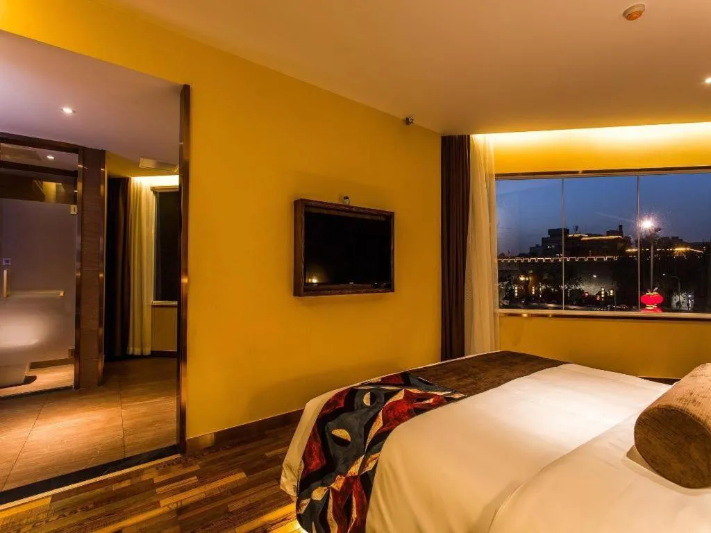 Bed in James Joyce Coffetel Xi'an Zhonglou Xiaonanmen Food Street