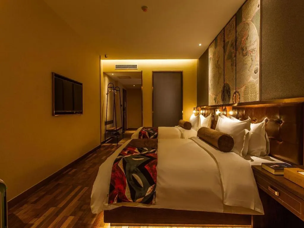 Bed in James Joyce Coffetel Xi'an Zhonglou Xiaonanmen Food Street