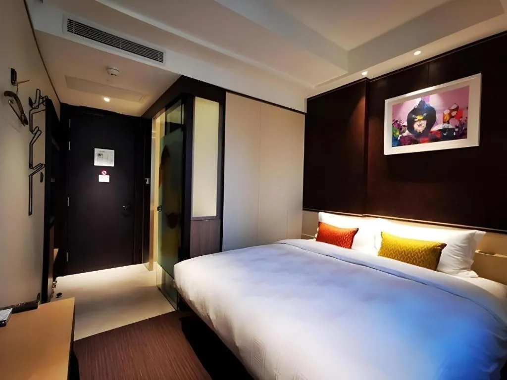 Bed in Ehotel