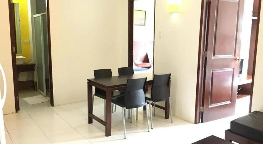 Alice in Wonderland Beach Hotel