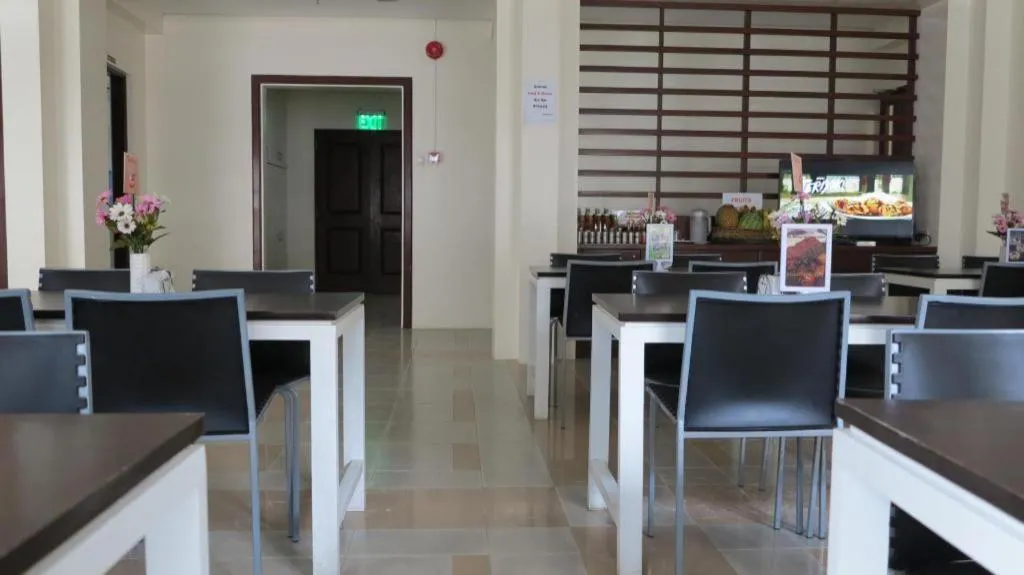 Alice in Wonderland Beach Hotel