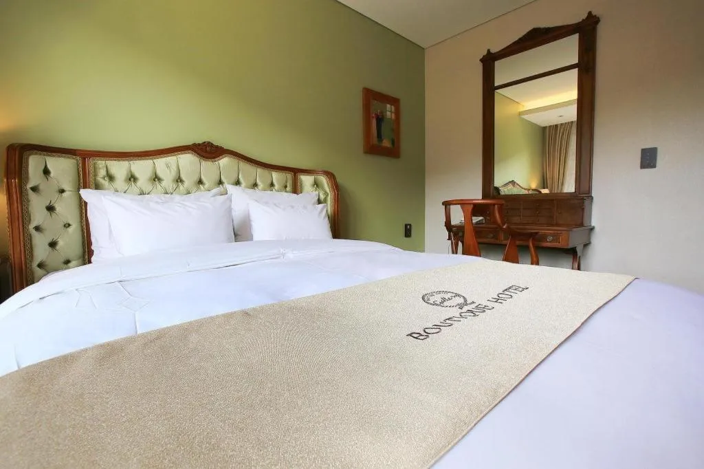 Bed in hotel gallery