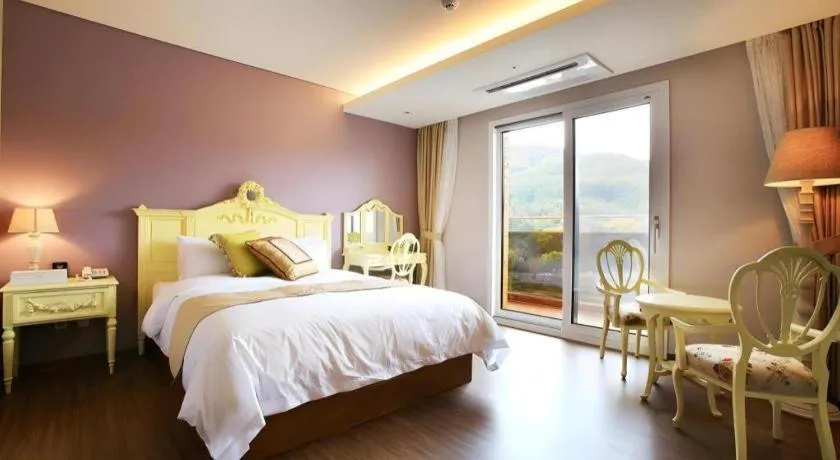 Bed in hotel gallery