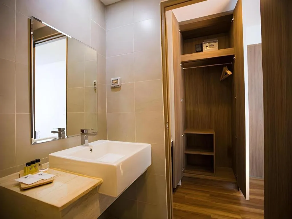 B2 Phitsanulok Premier Hotel