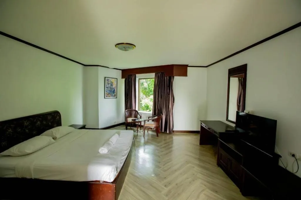 Bed in Royal Diamond Hotel