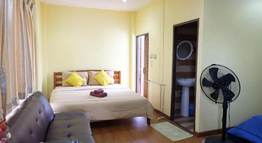 Bed in BAAN PITUMATA AMPHAWA