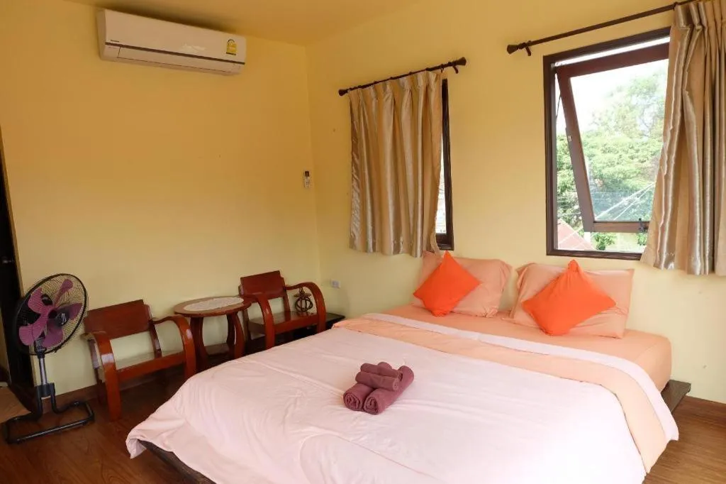Bed in BAAN PITUMATA AMPHAWA