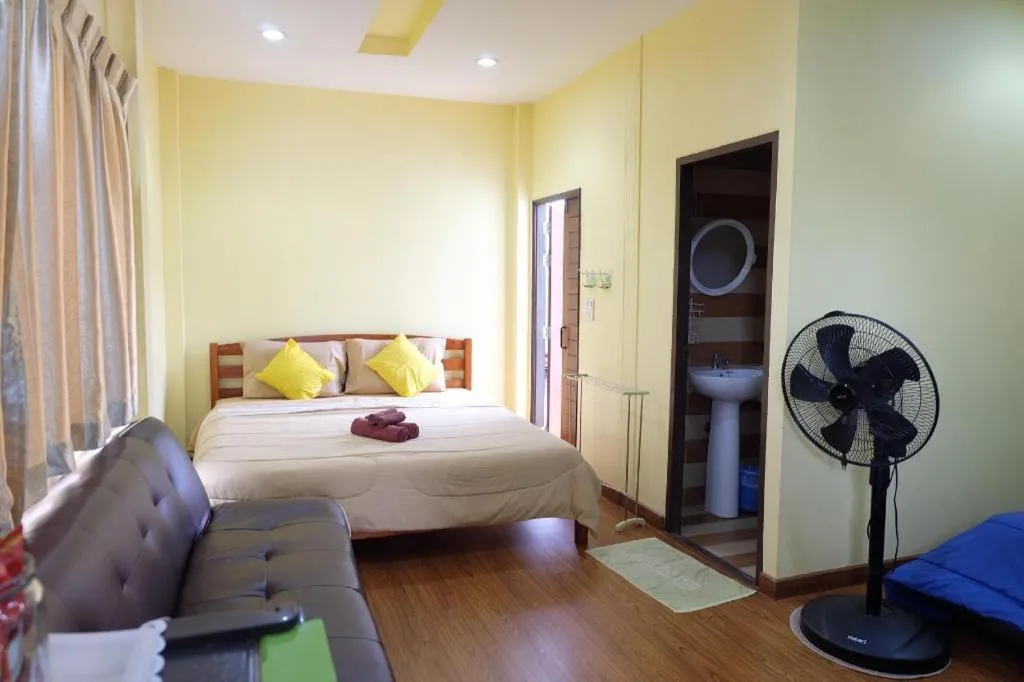 Bed in BAAN PITUMATA AMPHAWA