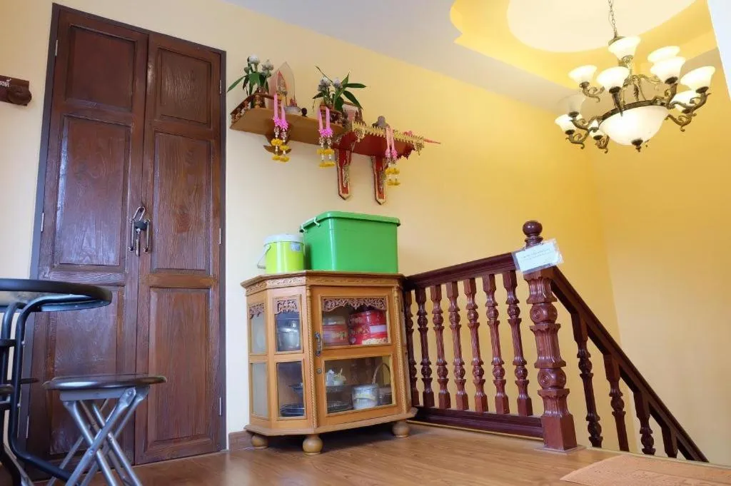 BAAN PITUMATA AMPHAWA