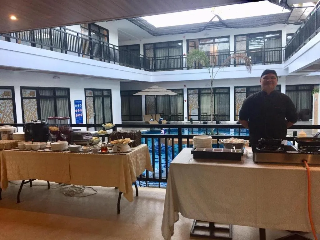 White Breeze Palawan Boutique Hotel