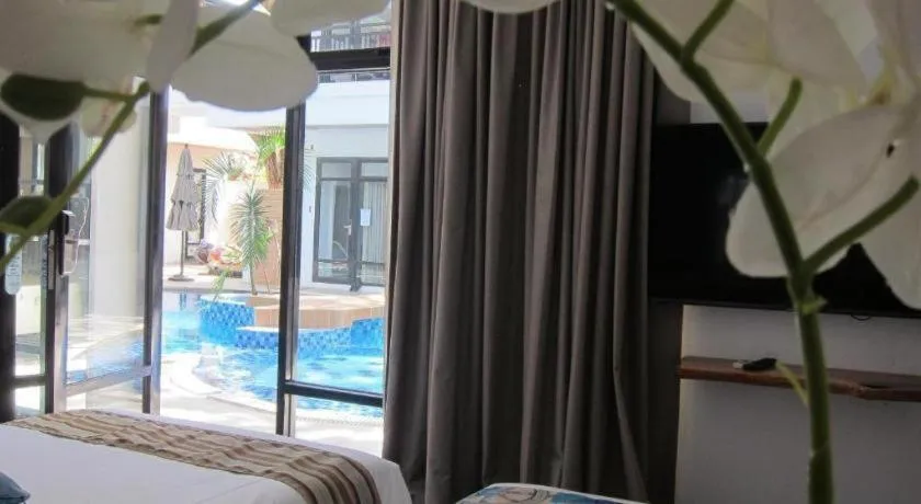 White Breeze Palawan Boutique Hotel