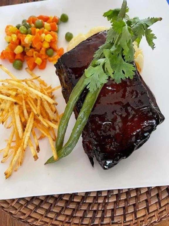 White Breeze Palawan Boutique Hotel