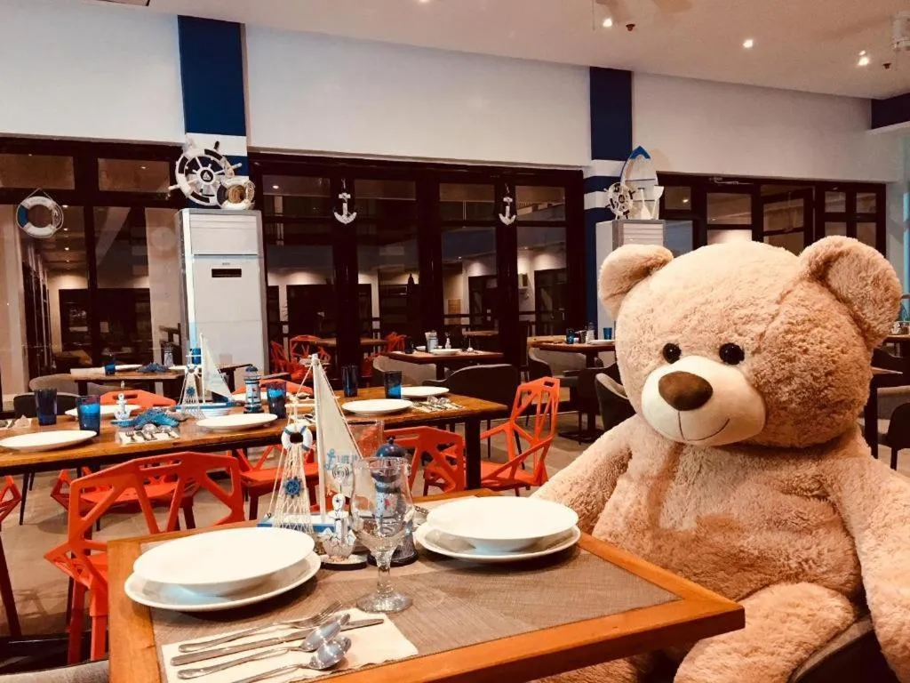 White Breeze Palawan Boutique Hotel