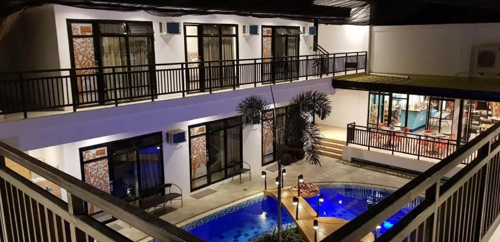 White Breeze Palawan Boutique Hotel