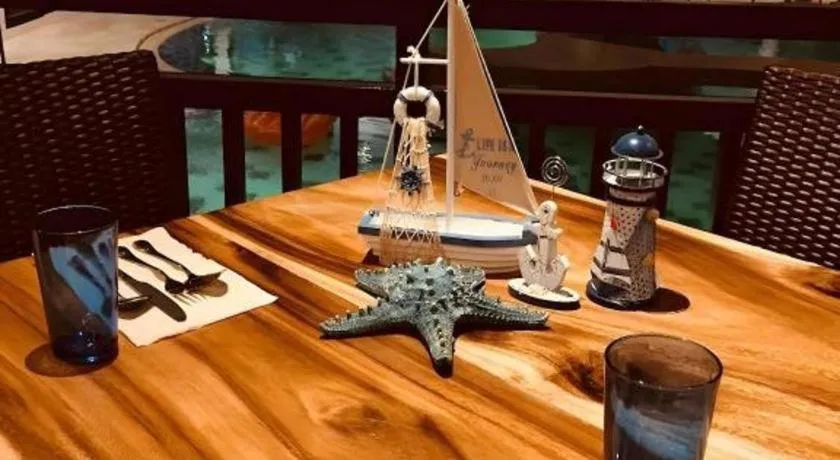 White Breeze Palawan Boutique Hotel