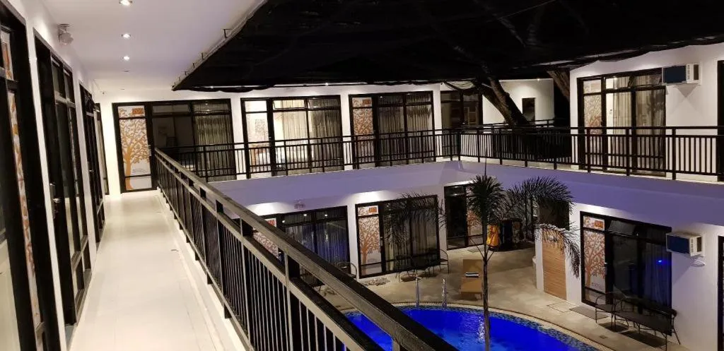 White Breeze Palawan Boutique Hotel