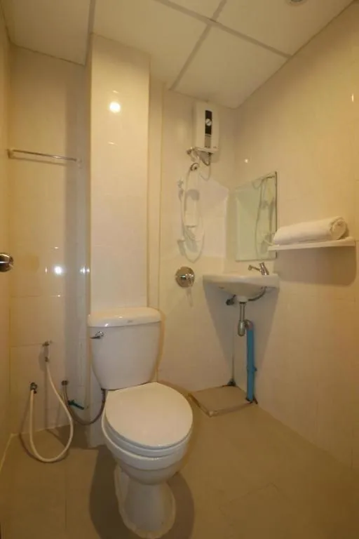 OYO 253 KK 11 Boutique Inn