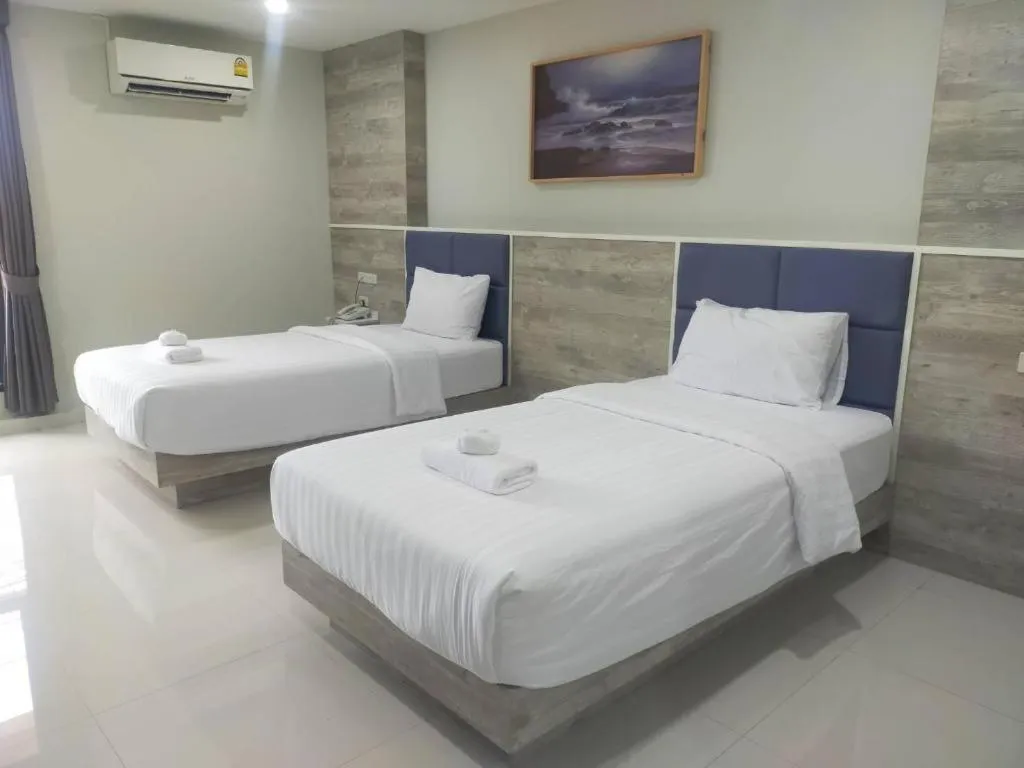 Bed in Sattahip 9 Boutique Hotel