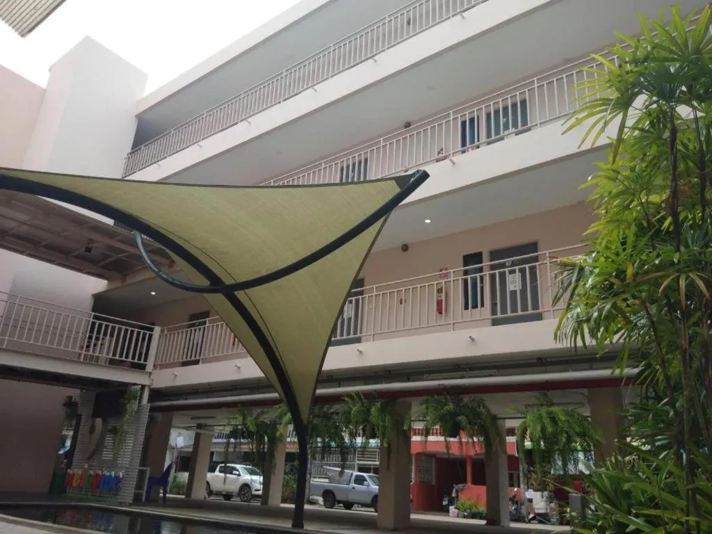 Sattahip 9 Boutique Hotel