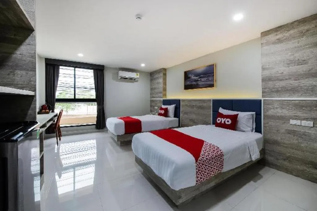 Bed in Sattahip 9 Boutique Hotel