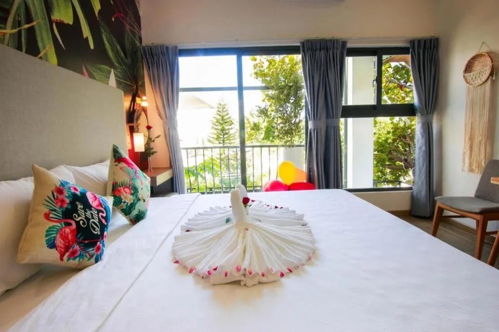 Bed in Green Oasis Hotel