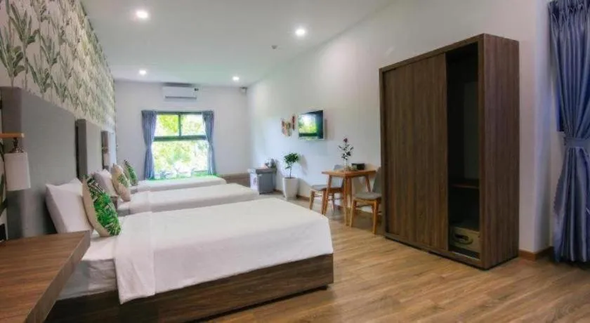 Bed in Green Oasis Hotel