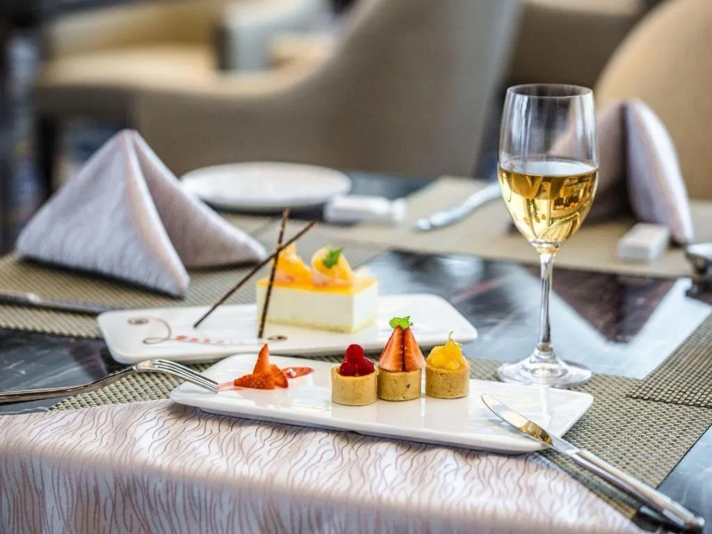 Shanghai Fuyue Hotel