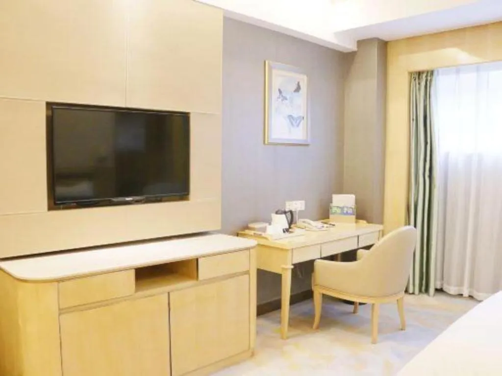 Shanghai Fuyue Hotel