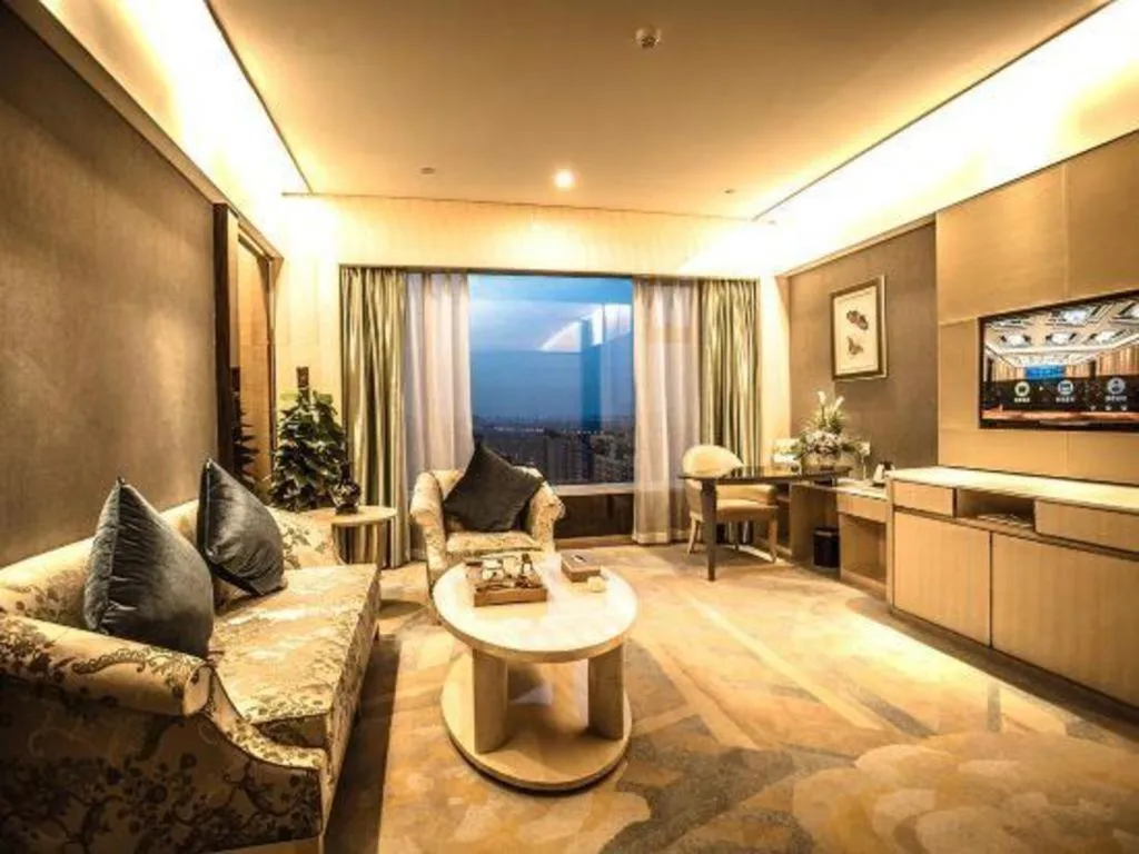 Shanghai Fuyue Hotel