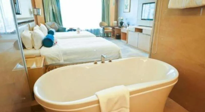 Bed in Shanghai Fuyue Hotel