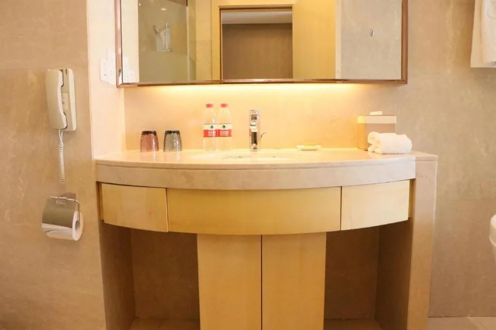 Shanghai Fuyue Hotel