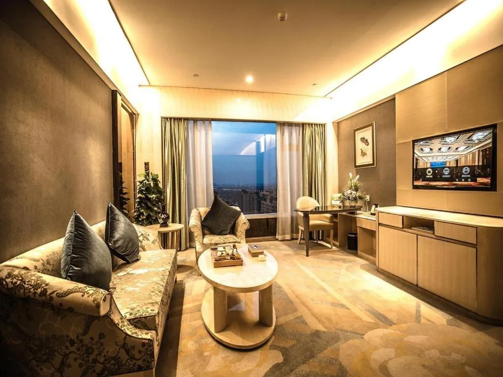 Shanghai Fuyue Hotel