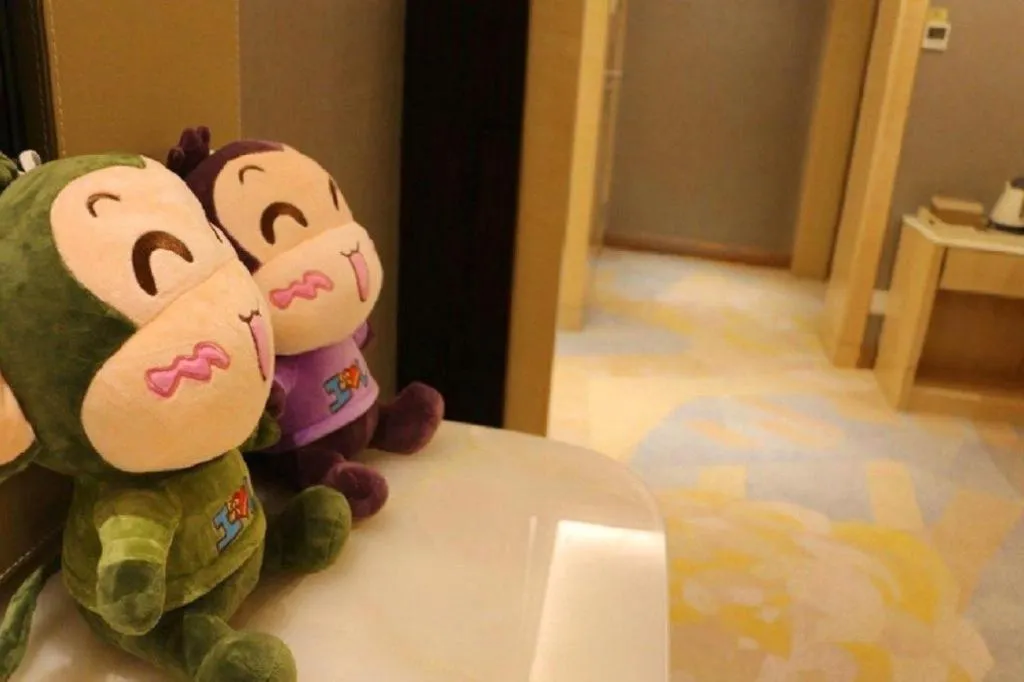 Shanghai Fuyue Hotel