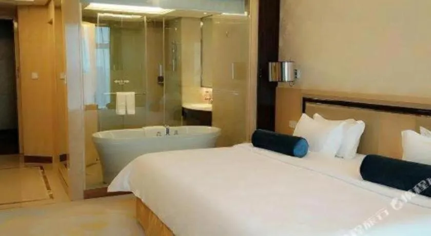 Bed in Shanghai Fuyue Hotel