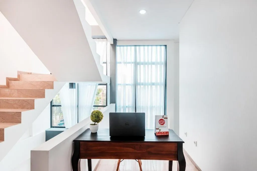 OYO 1580 D'rhea Syariah