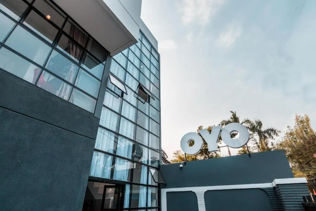 OYO 1580 D'rhea Syariah