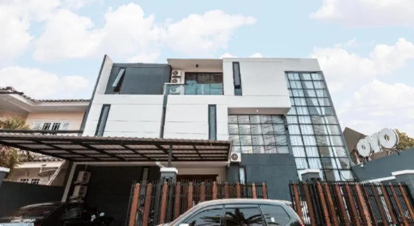 OYO 1580 D'rhea Syariah