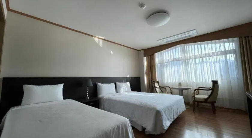 Bed in Danyang tourist hotel Edelweiss