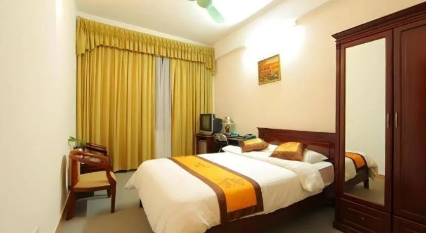 Bed in Khan Quang Do Hotel