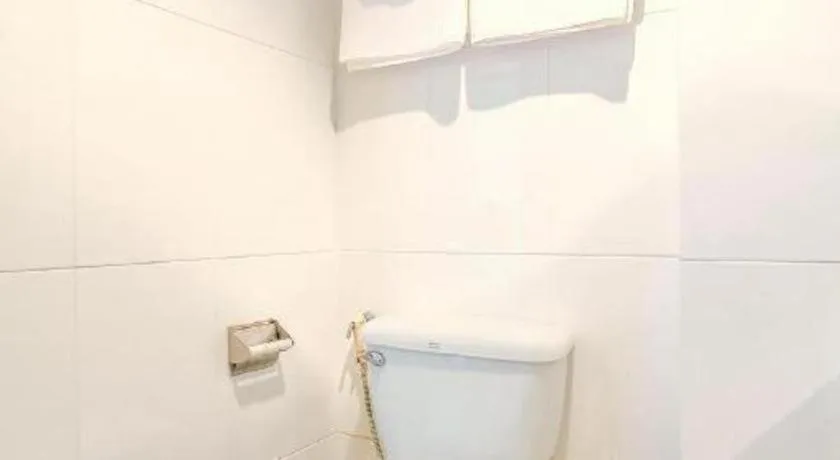 OYO 383 White inn hotel